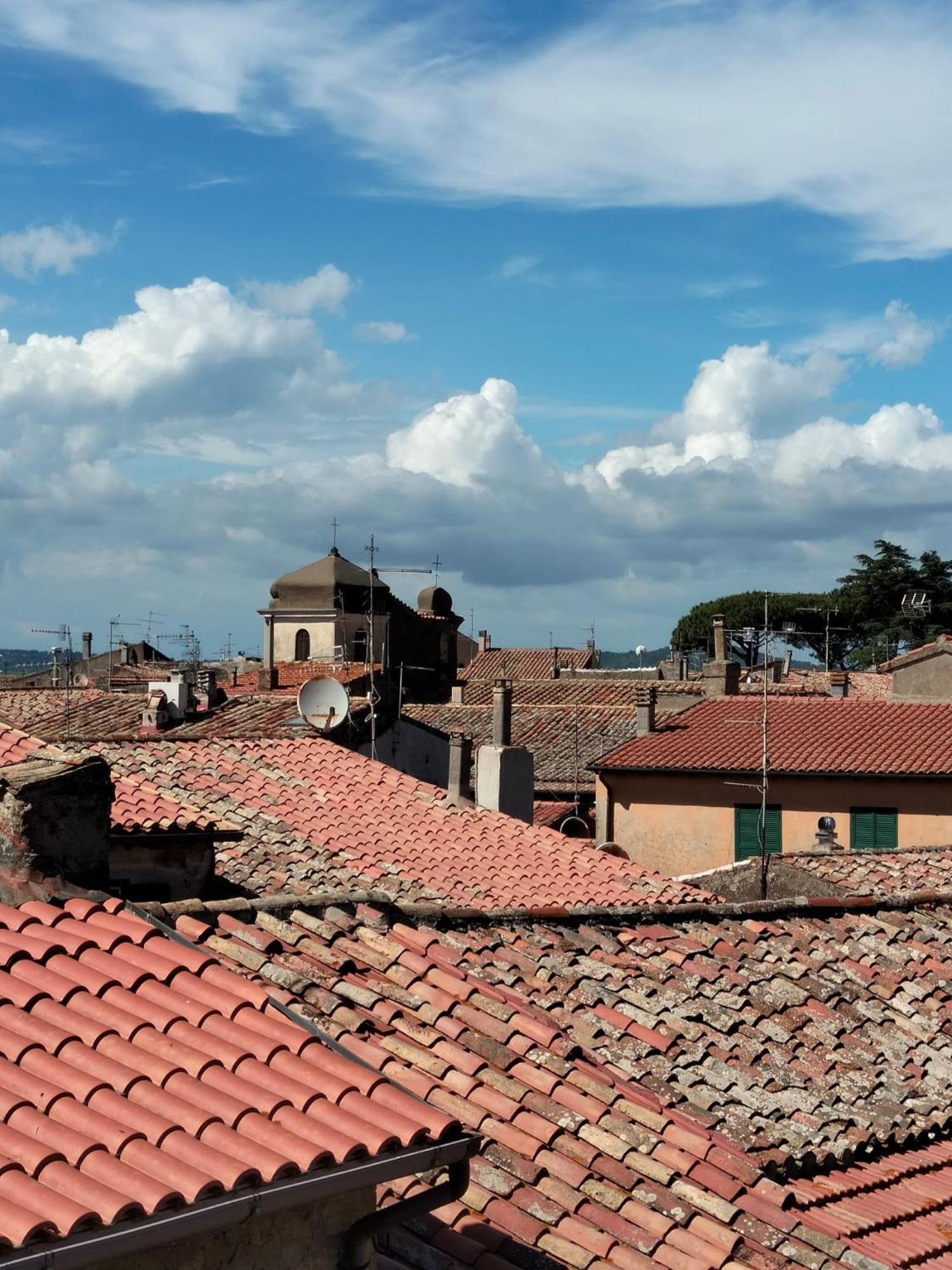 Piazza Varese Valentano Extérieur photo